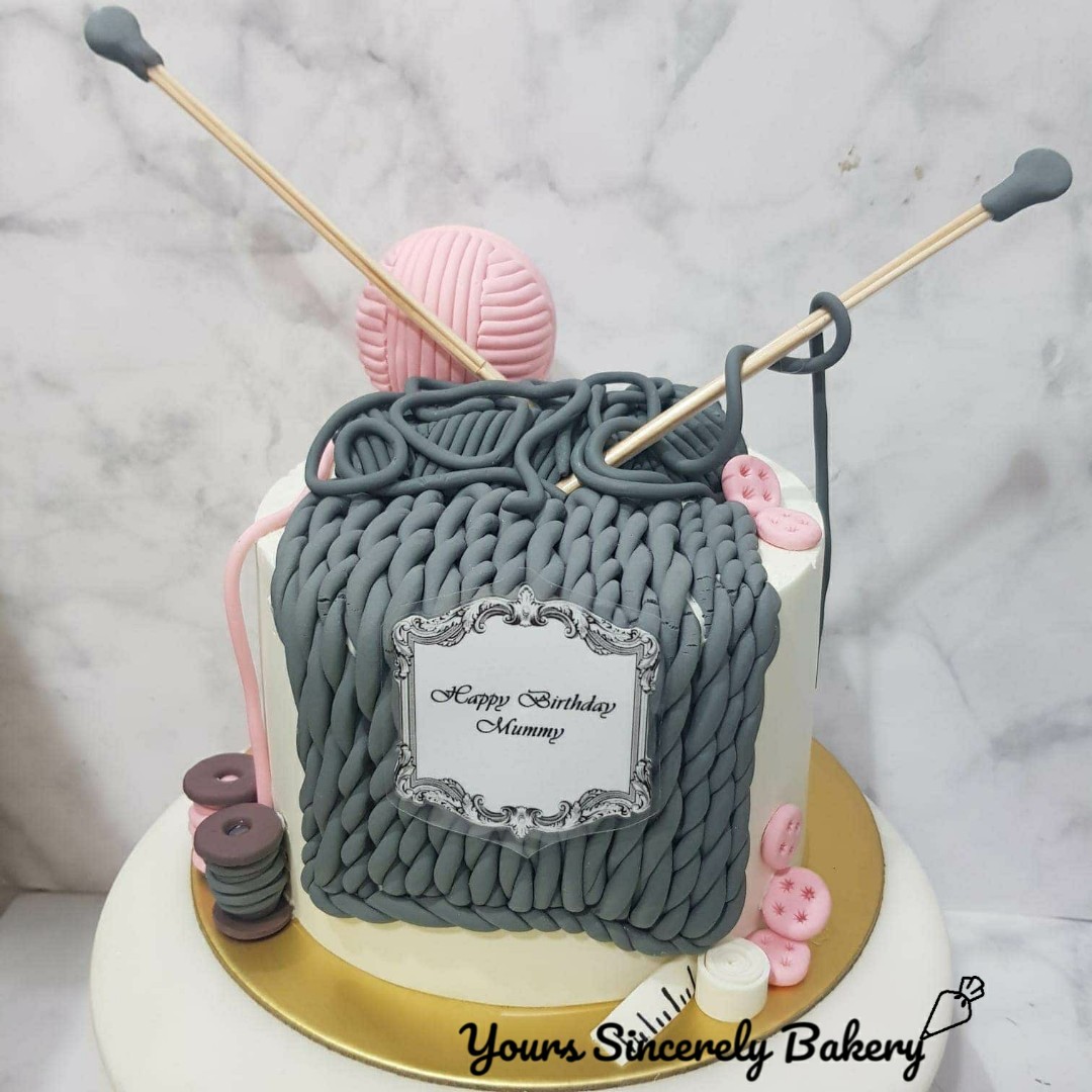 Big Ole Ball Of Wool Cake - CakeCentral.com