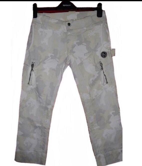 womens camo crop pants