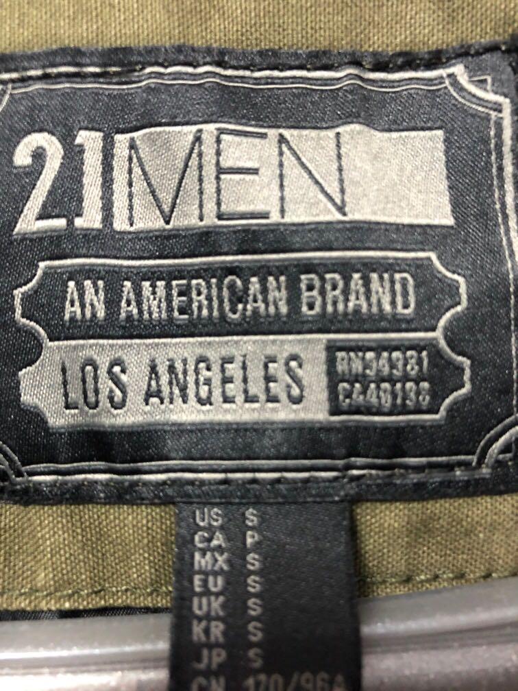 Forever 21 Men Jacket (Category: Coats, Jackets and Outerwear) located in Quezon City. Submitted by jpy00 (Listing ID 1024018130, Image 3). Description: Fits up to large .