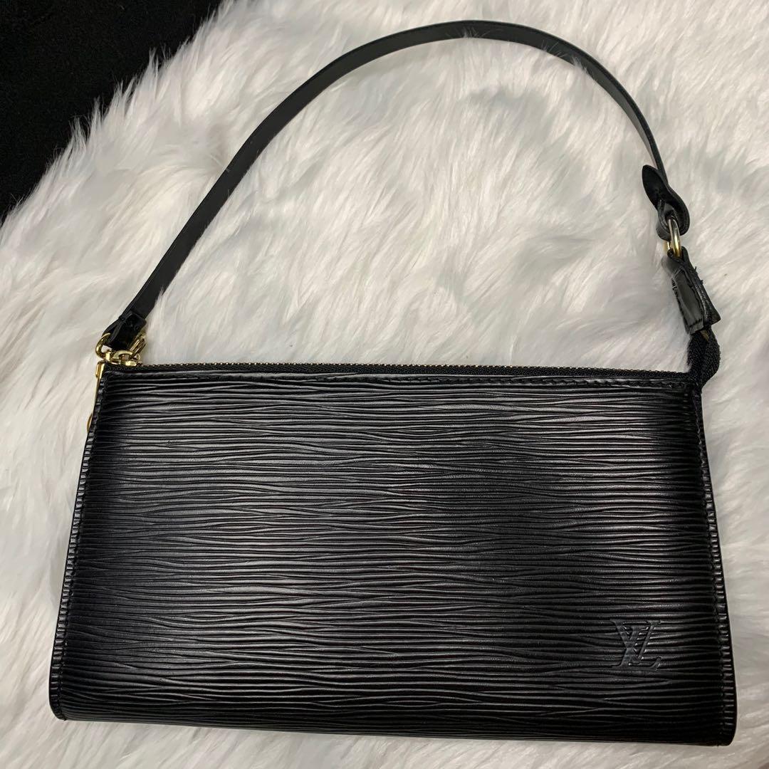 Lv Navona Pochette, Luxury, Bags & Wallets on Carousell