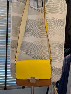 Massimo Dutti leather sling bag (authentic!)