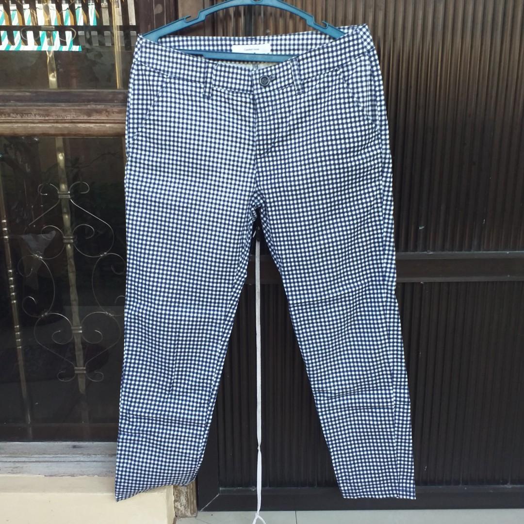 blue checkered jeans
