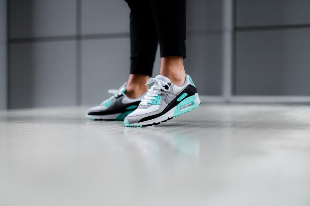 Nike discount 27 clearance