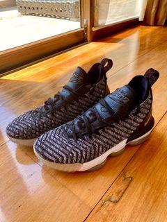 lebron 16 330