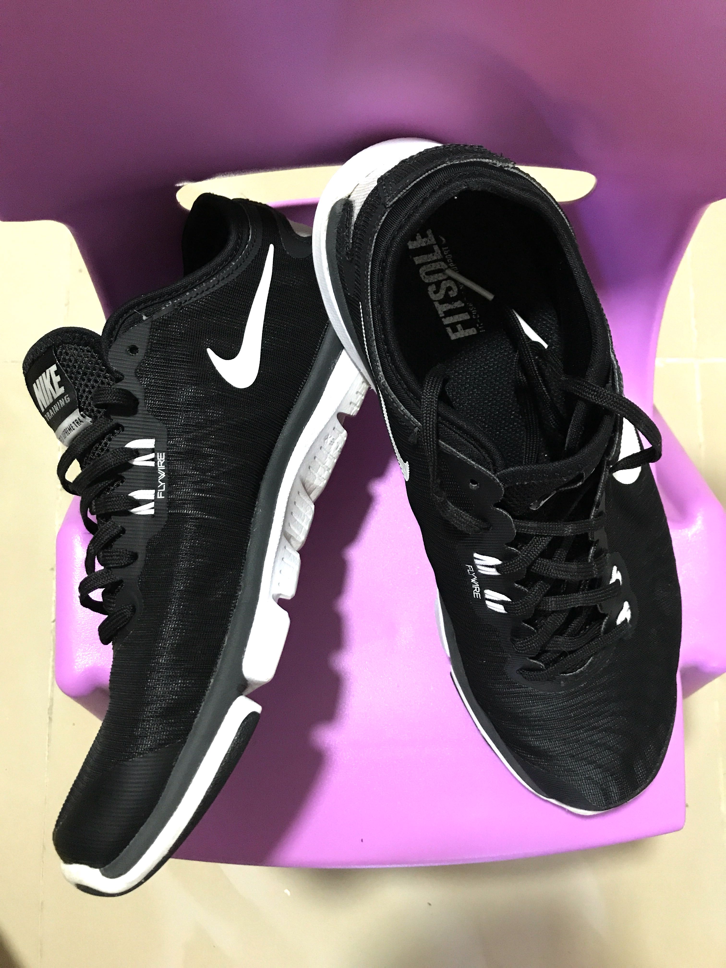 nike flywire flex supreme tr4