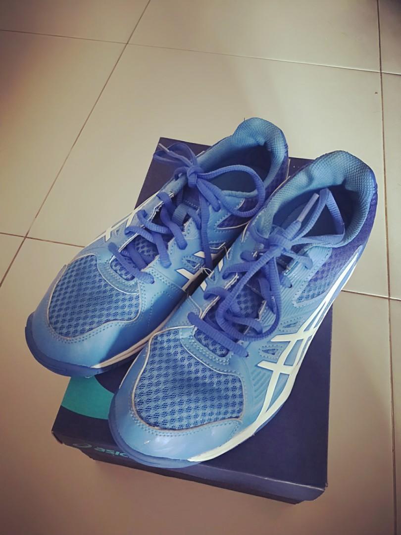 o asics shoes