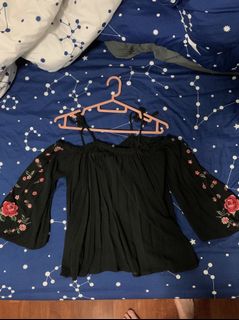 (Category: ) located in . Submitted by boldzenberries (Listing ID 1024096418, Image 1). Description: .