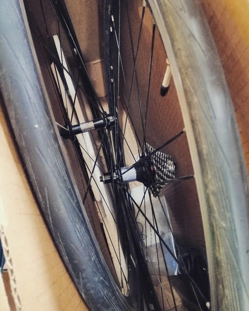 700x28c wheel set