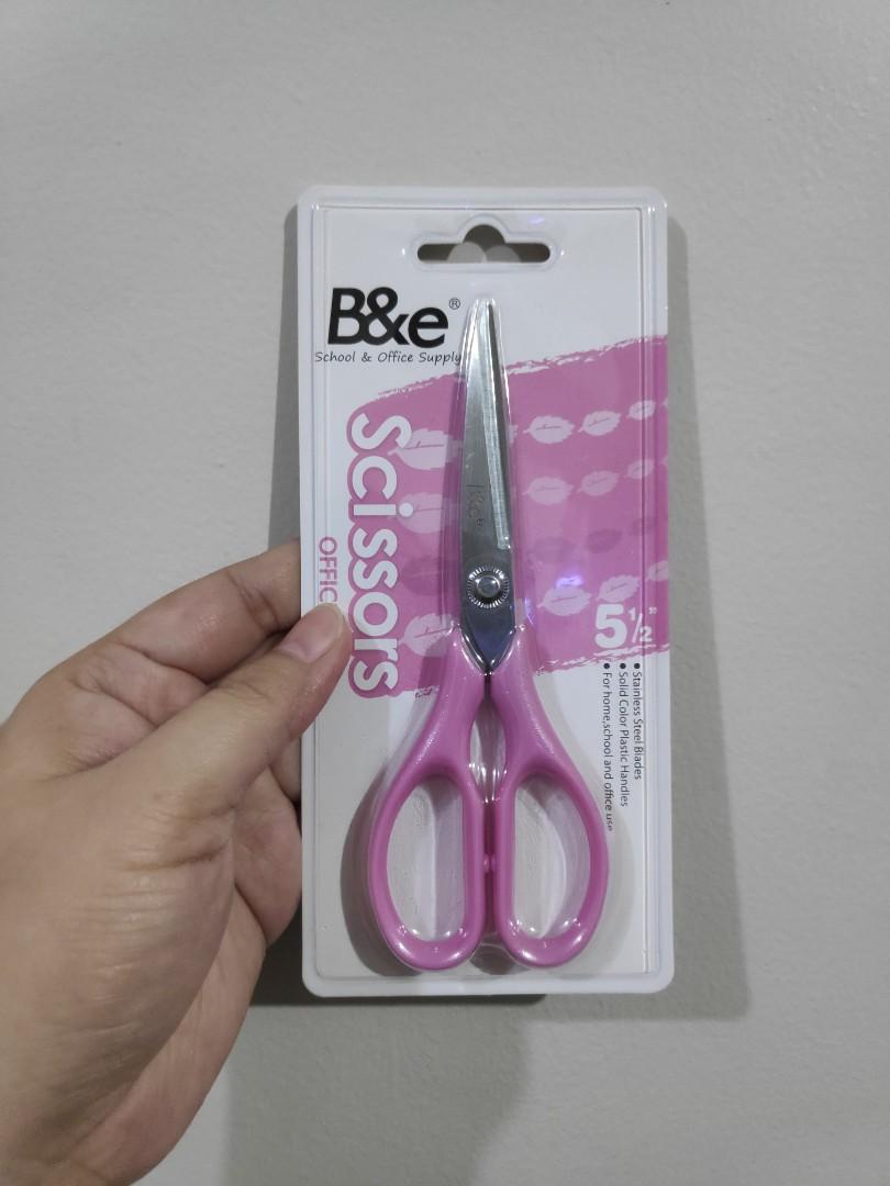 PREORDER B&e Scissors 5 1/2 (Category: Craft Supplies & Tools) located in Pasig City. Submitted by shoppinayph (Listing ID 1020156175, Image 2). Description: B&e Scissors 5 1/2 P45/each available in: - Green - Blue - Pink.