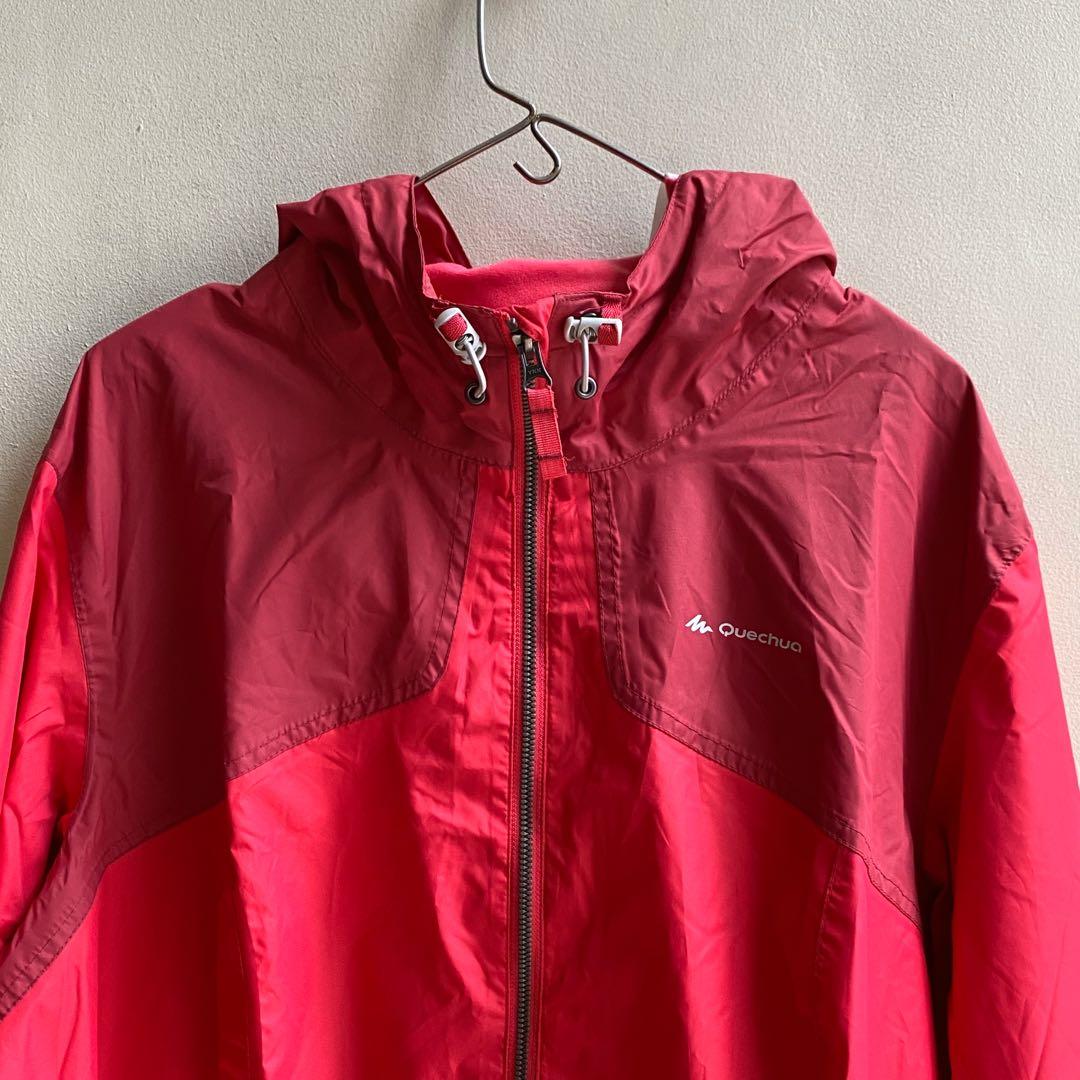 Quechua Jacket (Category: Coats, Jackets and Outerwear) located in Pasig City. Submitted by asmus19 (Listing ID 1024048518, Image 2). Description: Quechua Jacket Xl Good Condition.
