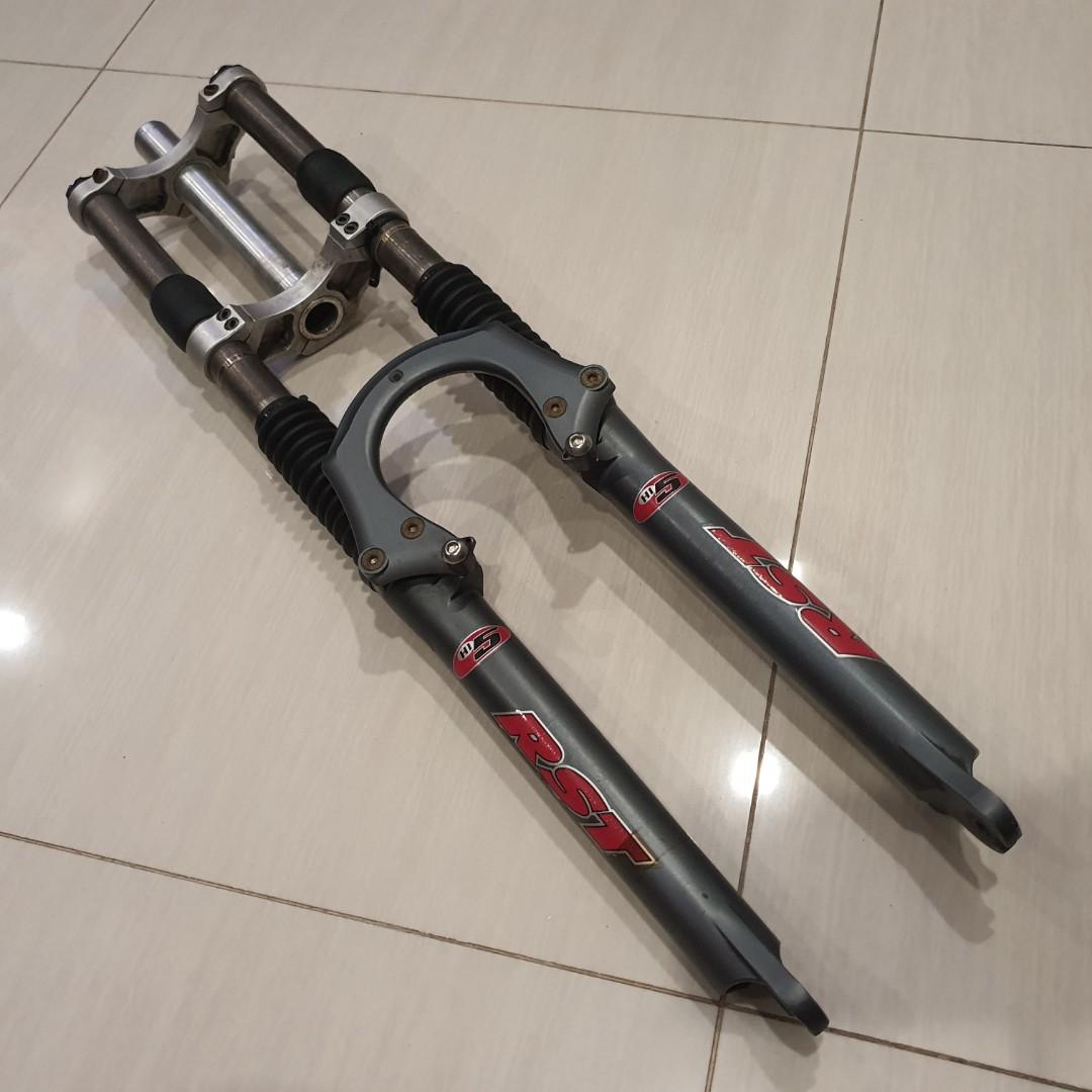 Rst dual outlet crown fork