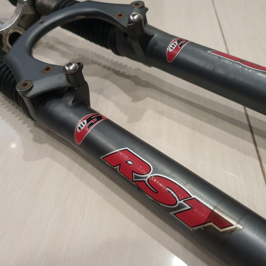 RST Hi5 Double Crown Fork 5" travel. Retro Vintage, Sports Equipment