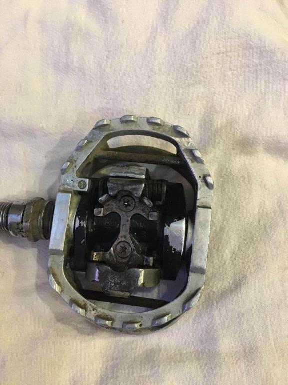 Shimano PD M545 SPD Clipless Mountain Bike Pedals. Sports