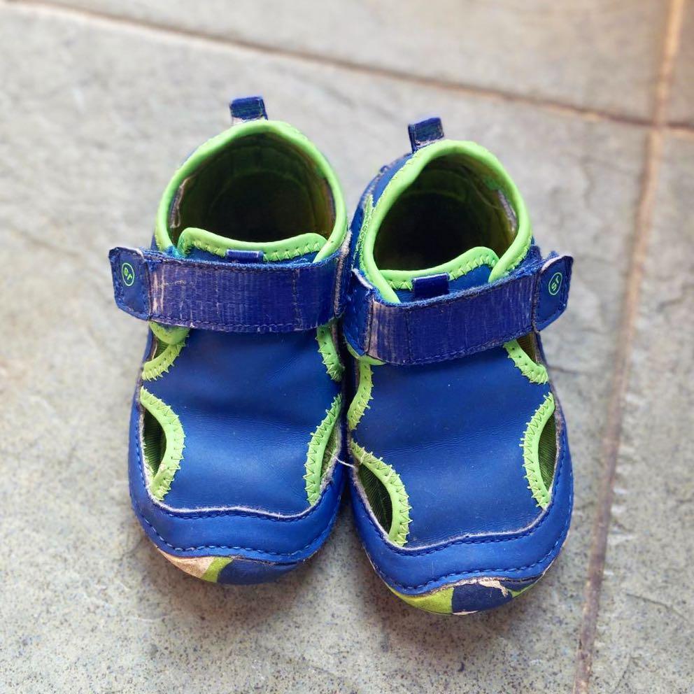 Stride rite best sale soft motion splash