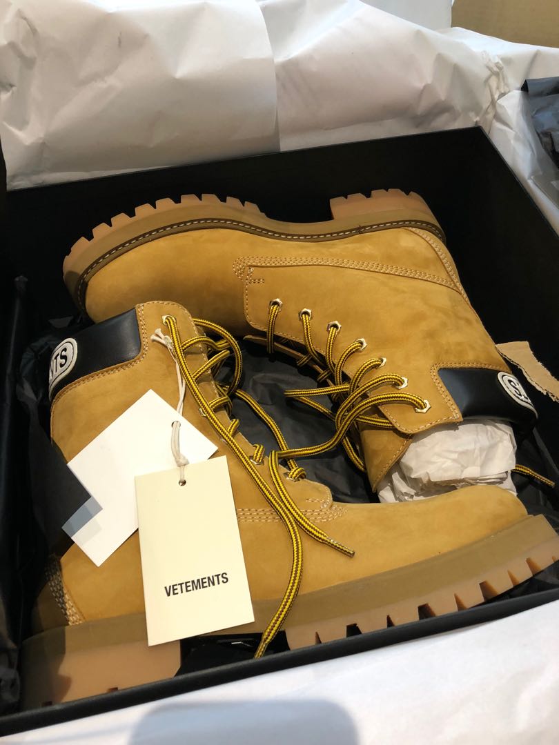 VETEMENTS TRUCKERS BOOTS, Men's Fashion, Footwear, Boots on Carousell