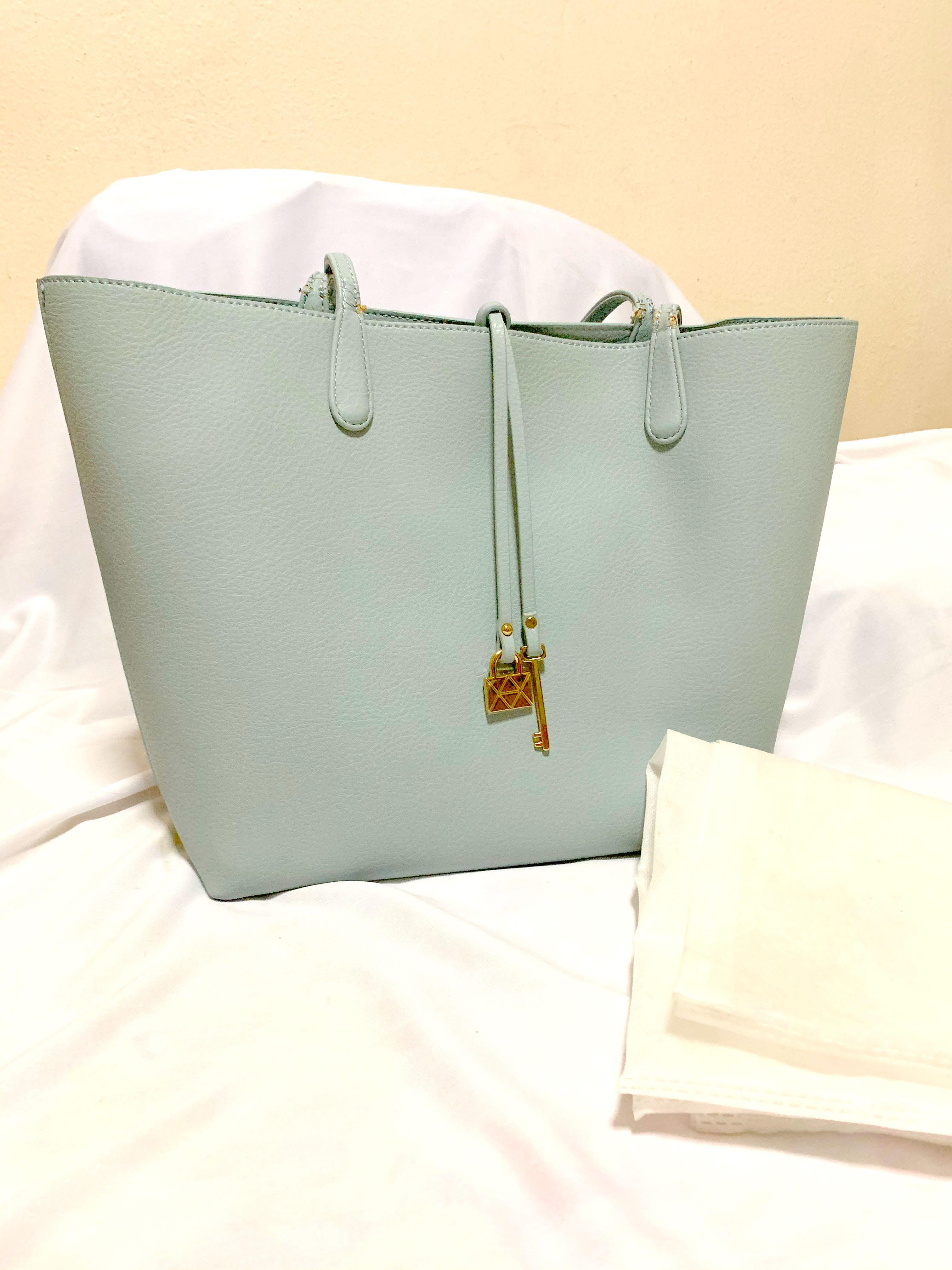 celine wallet on strap triomphe