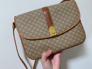 （分類：）位於 。 由 ssurii 提交（商品編號 1024077833，圖片 1）。簡介： 。