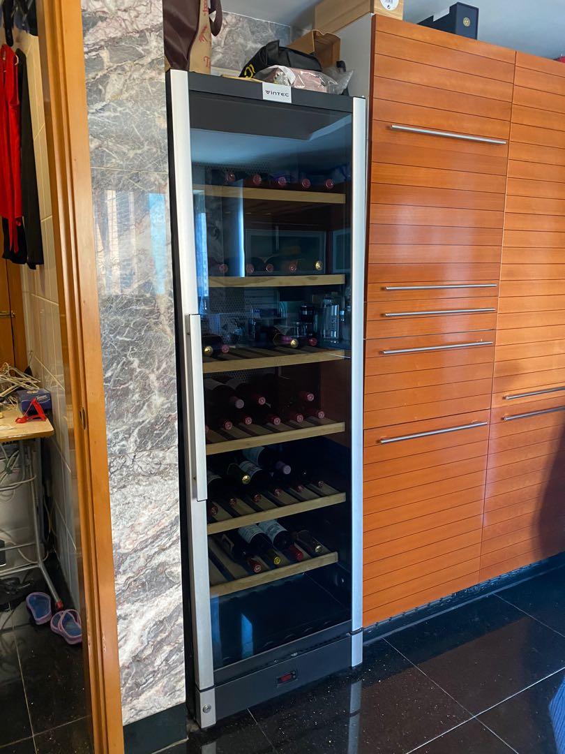 Vintec wine fridge ALV190SG2E (self pick up) , 傢俬＆家居, 傢俬 Carousell