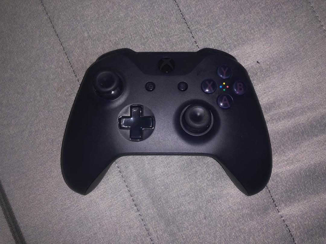 Xbox One Controller fortnite edition, Video Gaming, Gaming Accessories, Controllers on Carousell