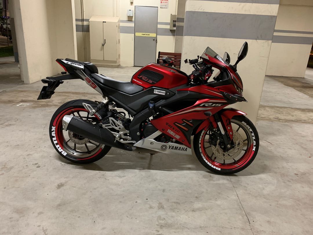 Yamaha r15 v3 Tyre bomb tyre lettering tyre tag tire