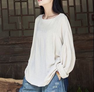 (Category: ) located in . Submitted by amou.shop (Listing ID 1024115099, Image 1). Description: .