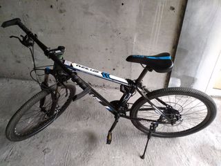 (Category: ) located in . Submitted by jane022792 (Listing ID 1024184182, Image 1). Description: .