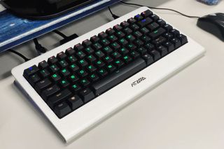 （分類：）位於 。 由 penguinsam 提交（商品編號 1024342722，圖片 1）。簡介： 。