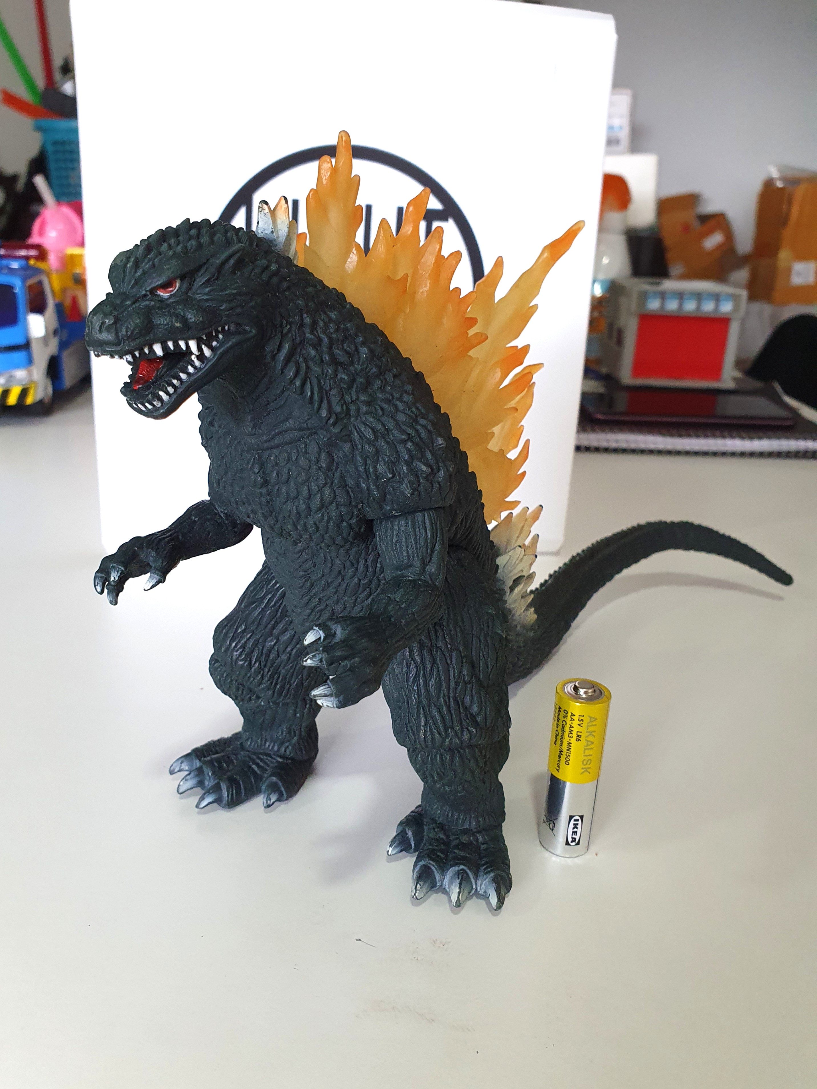 godzilla 2000 vs megaguirus toy