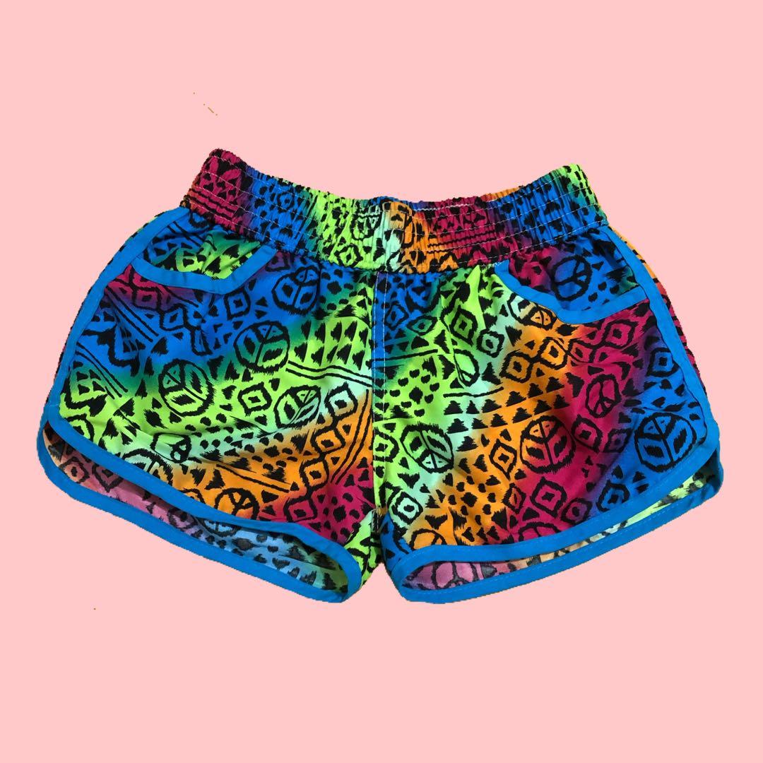 Beach shorts (Category: Shorts) located in Cebu City. Submitted by malynnn (Listing ID 1024320472, Image 1). Description: .