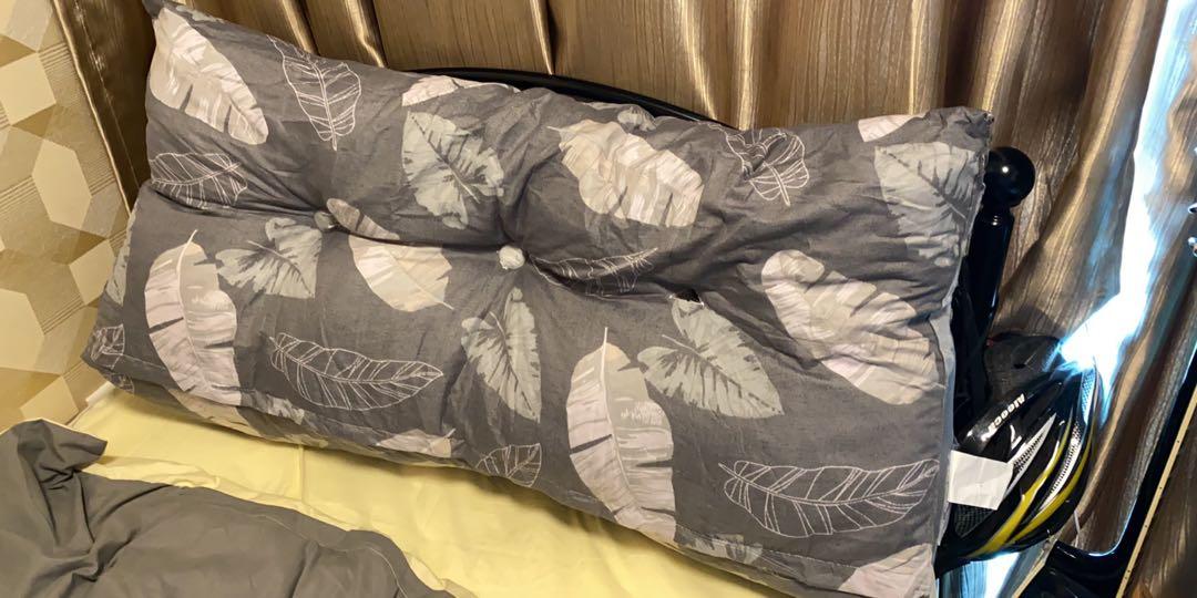 Bed backrest (Category: Bed Frames & Mattresses) located in Singapore. Submitted by elitesz (Listing ID 1024200086, Image 1). Description: Bed backrest. Suitable for metal bed that doesnt’t come with backrest. Bought extra hence selling away..