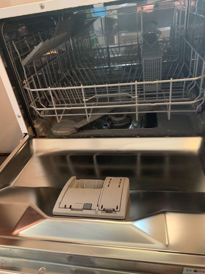 Bosch Tabletop Dishwasher excellent condition!, Home Appliances