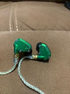 （分類：）位於 。 由 siusiu3 提交（商品編號 1024380978，圖片 1）。簡介： 。