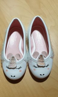(Category: ) located in . Submitted by weesc (Listing ID 1024358772, Image 1). Description: .