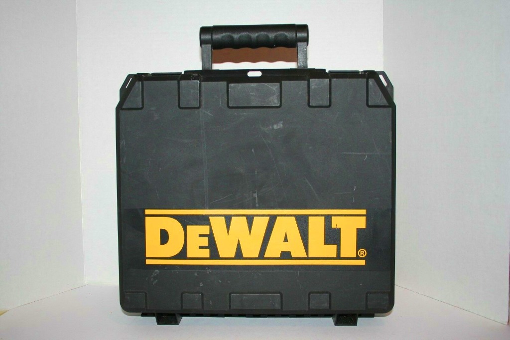 Dewalt Tough Hard-shell Case (Size: 14'' x 13.5''x 4'')