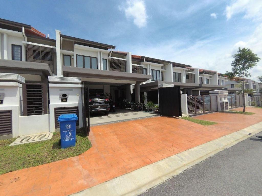 Double Storey Superlink 25x85 Tari 3 Alam Impian Property For Sale On Carousell