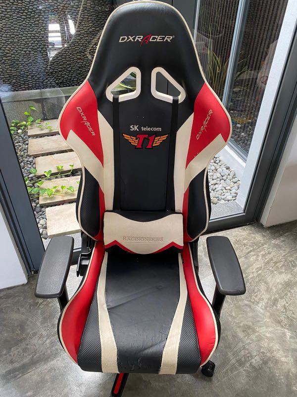 Dxracer hotsell skt t1
