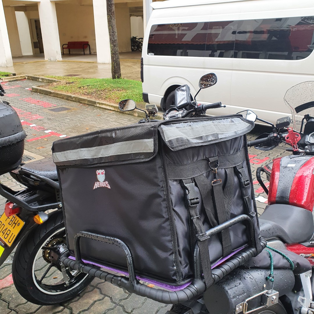 NEW LALAMOVE LALABAG Rider Bag Food Box, Motorbikes on Carousell