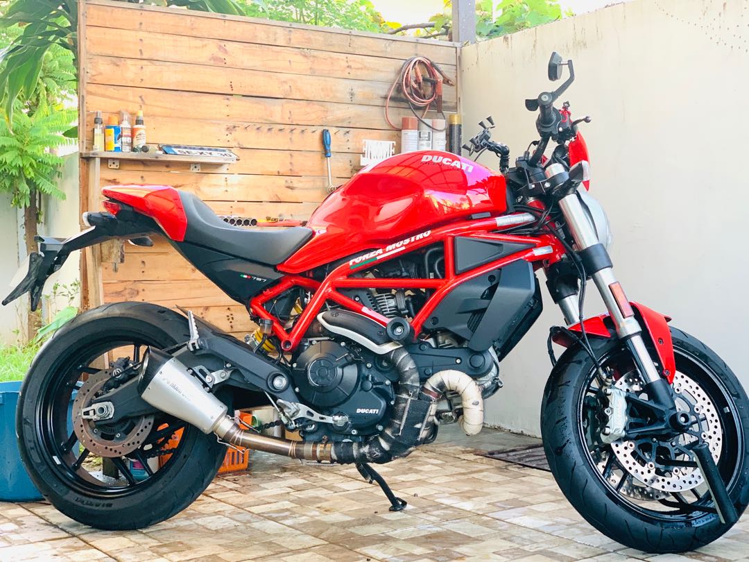 Ducati hotsell monster 787