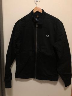（分類：）位於 。 由 keihker 提交（商品編號 1024236249，圖片 1）。簡介： 。