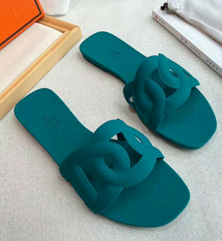 hermes slippers colors
