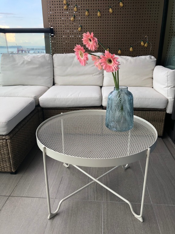 Krokholmen table on sale