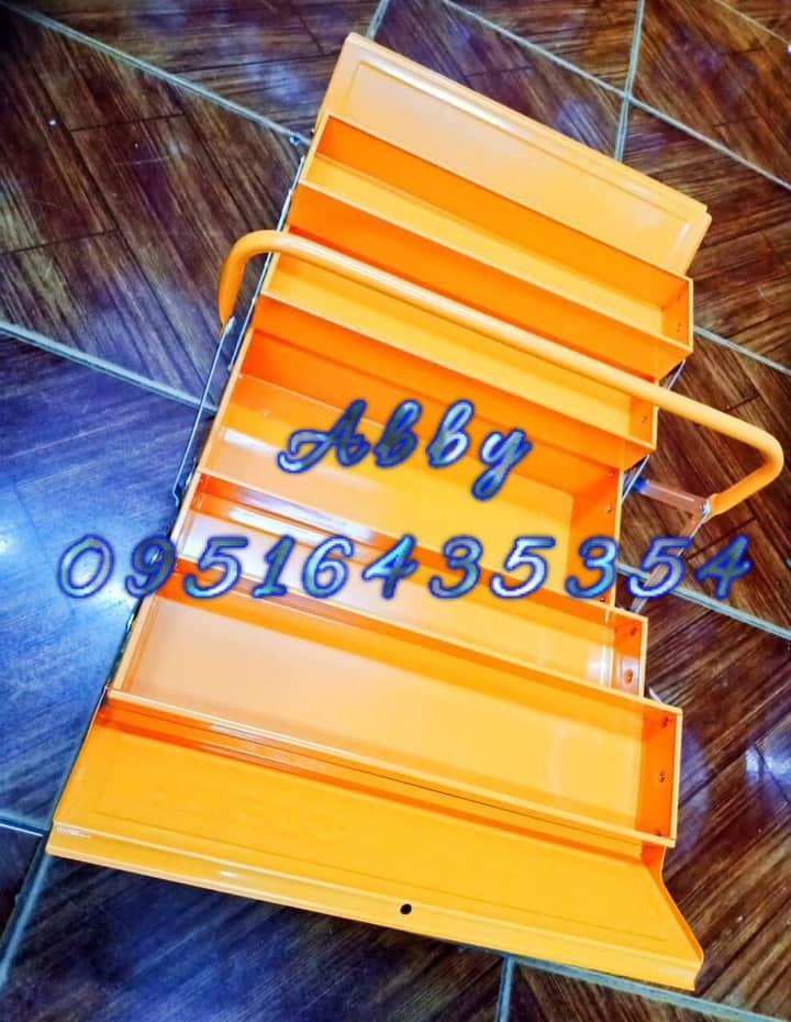 INGCO 3-Layer Tool Box (Category: Construction Tools & Equipment) located in Caloocan City. Submitted by abieghail (Listing ID 1024352314, Image 3). Description: INGCO Steel Tool Box HTB03 - 3 layers - Dimension: 400x200x195mm - Steel Thickness: 0.6~0.8mm - Portable and handy Available for store pick up and delivery Nationwide! Contact us for faster transaction. TO GOD BE THE GLORY!.