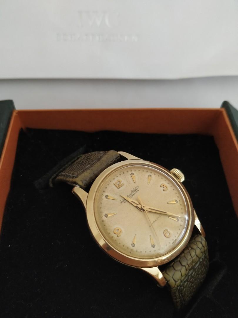 Iwc Schaffhausen Vintage Men S Watch Gold C852 Men S Fashion Watches On Carousell