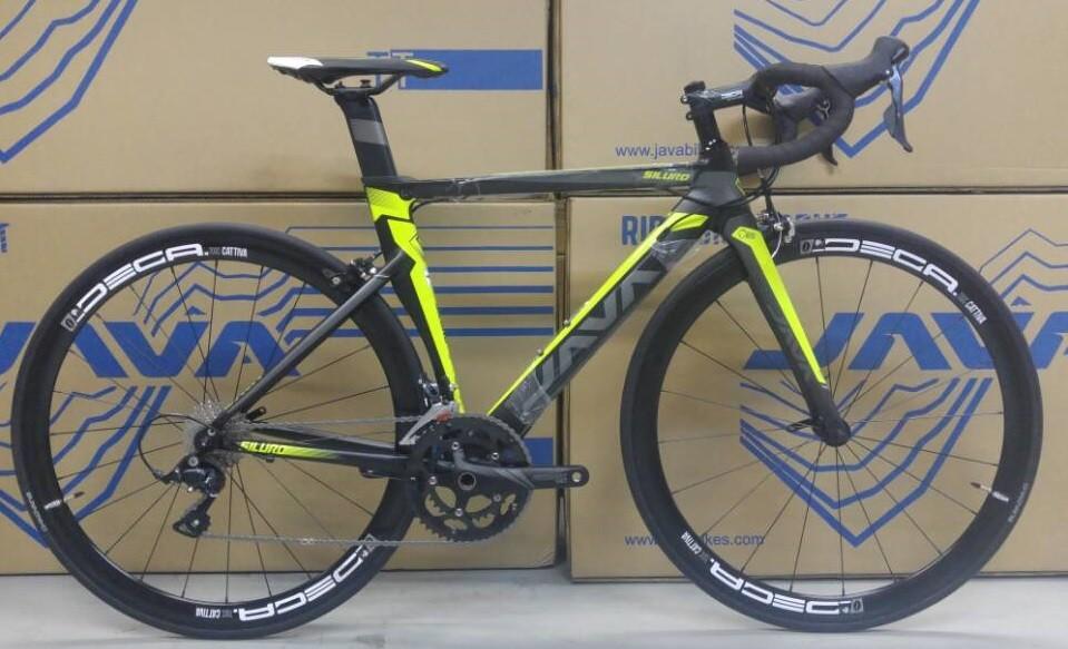 Java 18speeds （分類：單車）位於 Hong Kong。 由 mingli199 提交（商品編號 1024368072，圖片 2）。簡介： Fnhon k3 Java x3 Dahon k3 沙田添好運單車 購買需知 可到本店購買或 https://api.whatsapp.com/send?phone=85261380078 選擇單車 安裝調教 可免費送貨 須先付款 視乎地區 地址 沙田大會堂 另有租單車服務 可沙田 大埔 大尾篤交車 另有 點對點送貨 另🈶️各款單車 ＃Dahon ＃Oyama ＃java ＃Trinx #Twitter #Fnhon ＃Tren＃giant ＃Merida #MINT #T3# #K3#小摺 #大行 摺車＃幻彩 歡迎查詢。