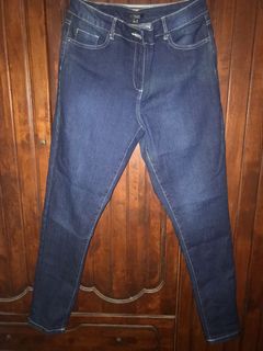 (Category: ) located in . Submitted by mimiainaa00 (Listing ID 1024221422, Image 1). Description: .