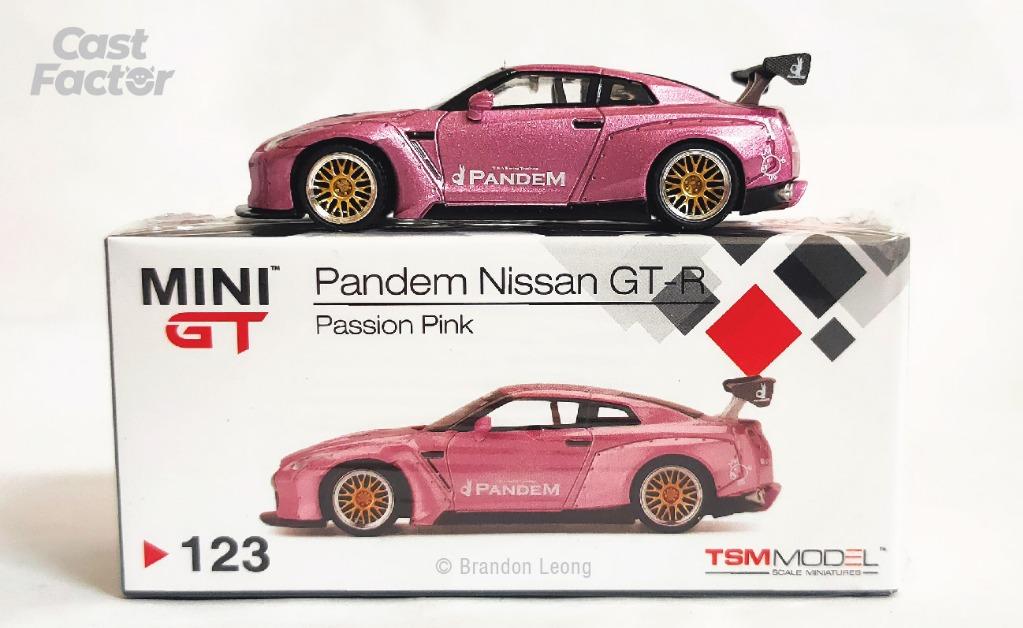 Mini GT #123 1:64 Pandem Nissan GT-R 