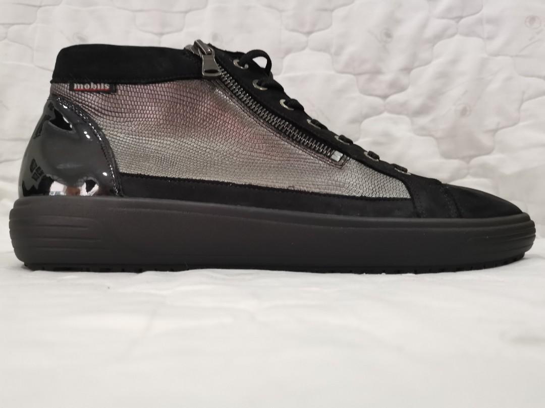 mobils ergonomic shoes uk