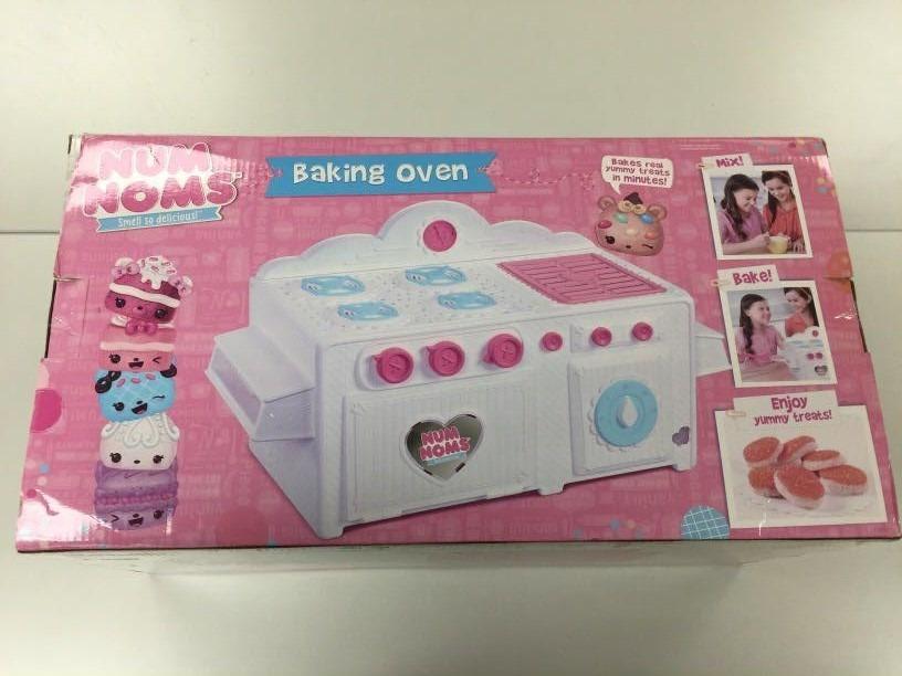 Num noms baking on sale oven