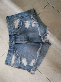 (Category: ) located in . Submitted by tanhayashi (Listing ID 1024175239, Image 1). Description: .
