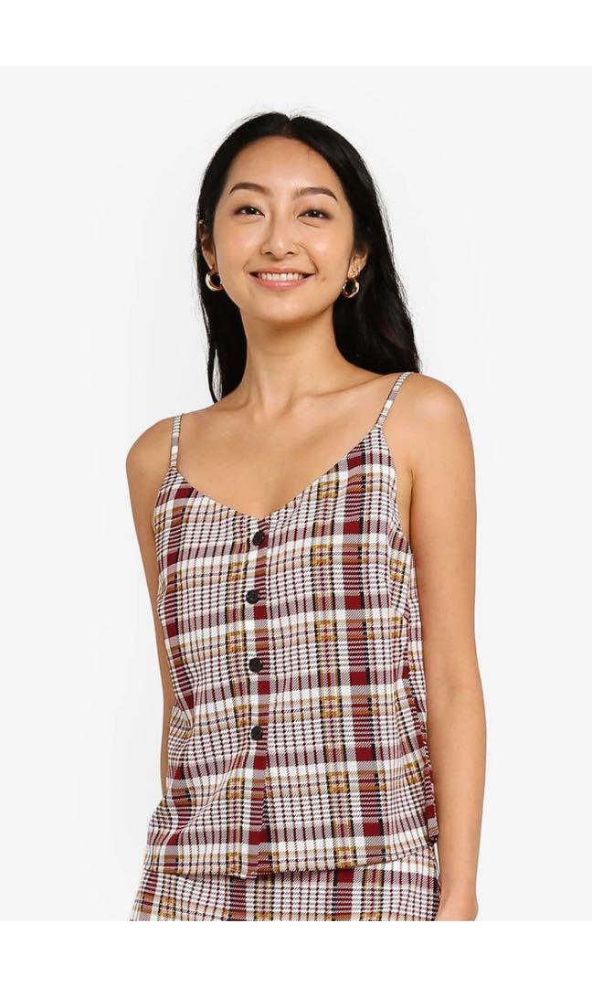 Plaid coordinates (Category: Sets or Coordinates) located in Manila. Submitted by shopcharl (Listing ID 1024167559, Image 2). Description: Something borrowed coordinates Bought from Zalora Fitted only/ tags removed / washed Originally priced at 800.